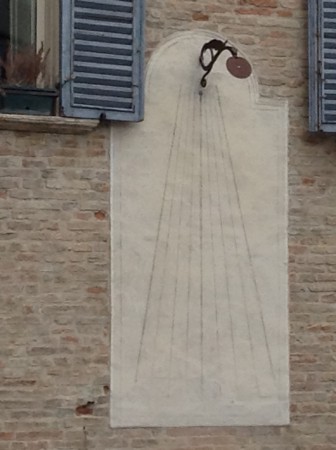 a Urbino una vera meridiana